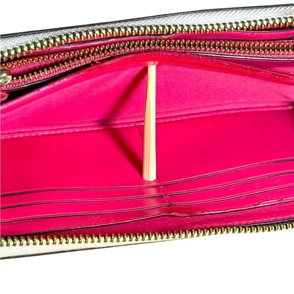 Coach Limiteded Edition continental zip around wallet With Pop Floral Print - Picture 10 of 16